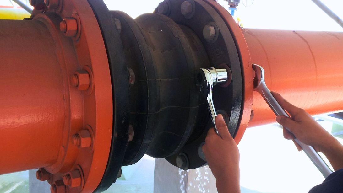 5 Ways You Can Avoid Expansion Joint Failure